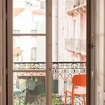 Flh Restauradores Bright & Chic Flat With Balcony Apartment