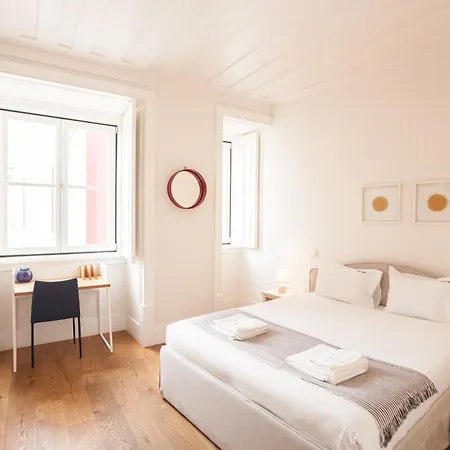 Flh Restauradores Bright & Chic Flat With Balcony Apartment