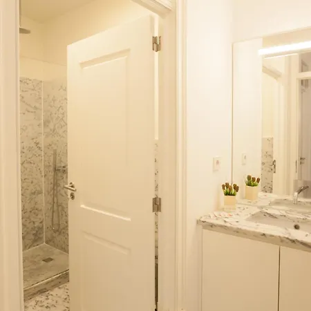 Apartment Flh Restauradores Bright & Chic Flat With Balcony